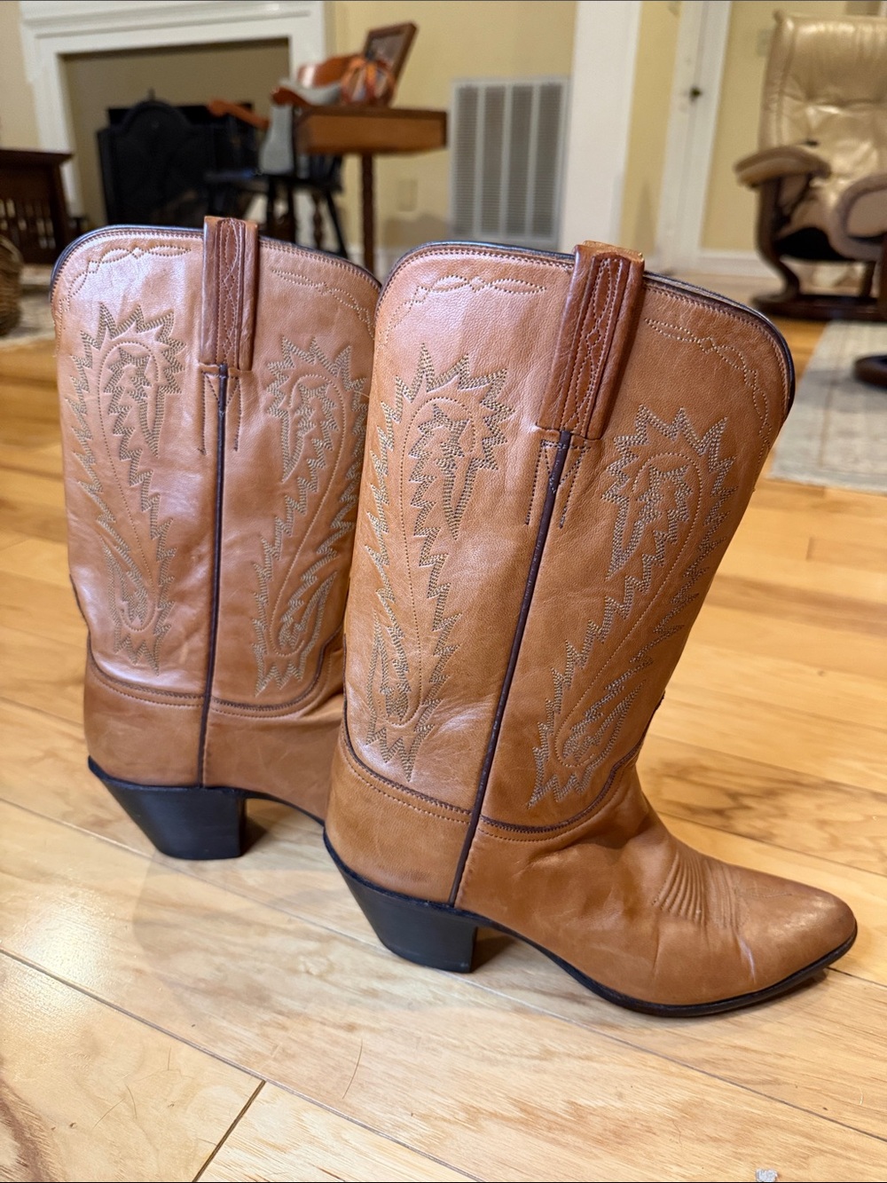 Lucchese Handmade Tan Leather Western Cowboy Boots Women’s Size 7A H3430 - Picture 16 of 16